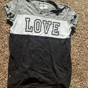 No stains and never worn